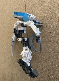 Vintage LEGO Bionicle 8619: Keerakh Metru Nui 2004