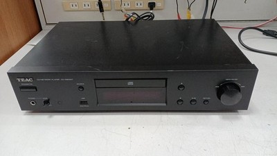 TEAC CD-P800NT CD Player Good Condition Unit Only from Japan