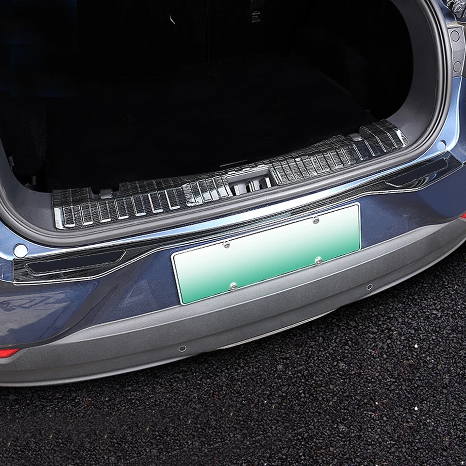 Protector de parachoques trasero interior y exterior negro para Ford Mustang Mach-E 2021-2024 Foto 2 de 4