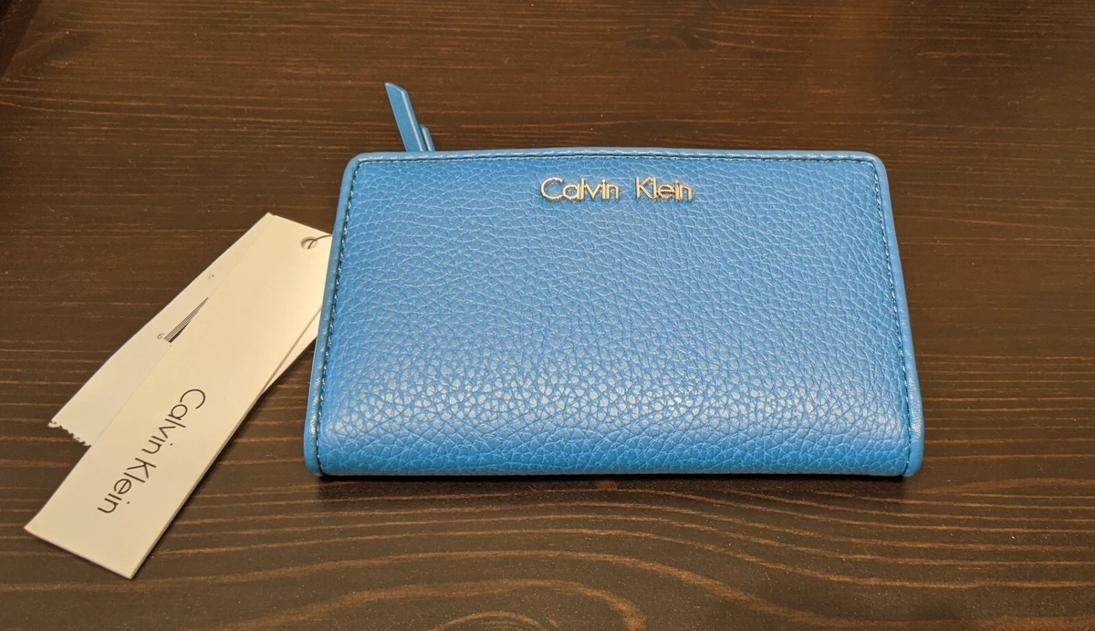 Blue calvin klein hotsell purse