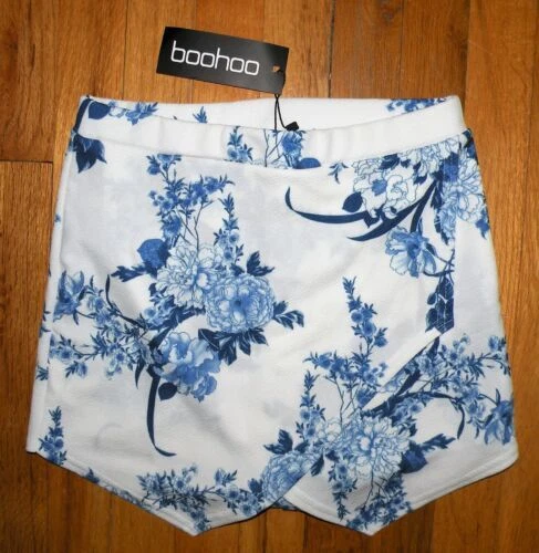 Pantalones cortos Floral Poliéster Boohoo para Mujeres