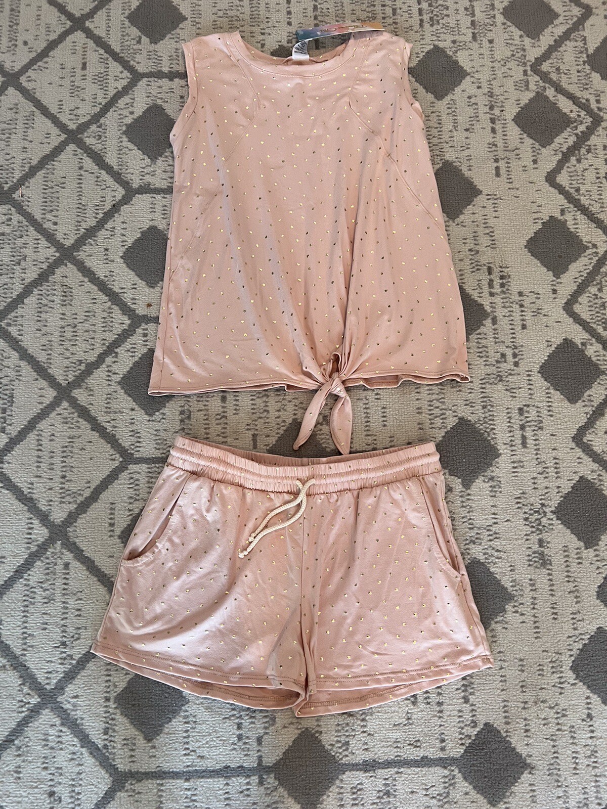 Picture 1 of 6