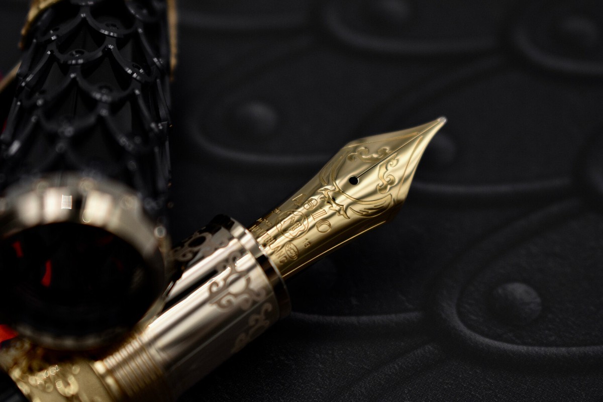 MONTBLANC Genghis Khan Artisan Limited Edition 88 Fountain Pen Ref