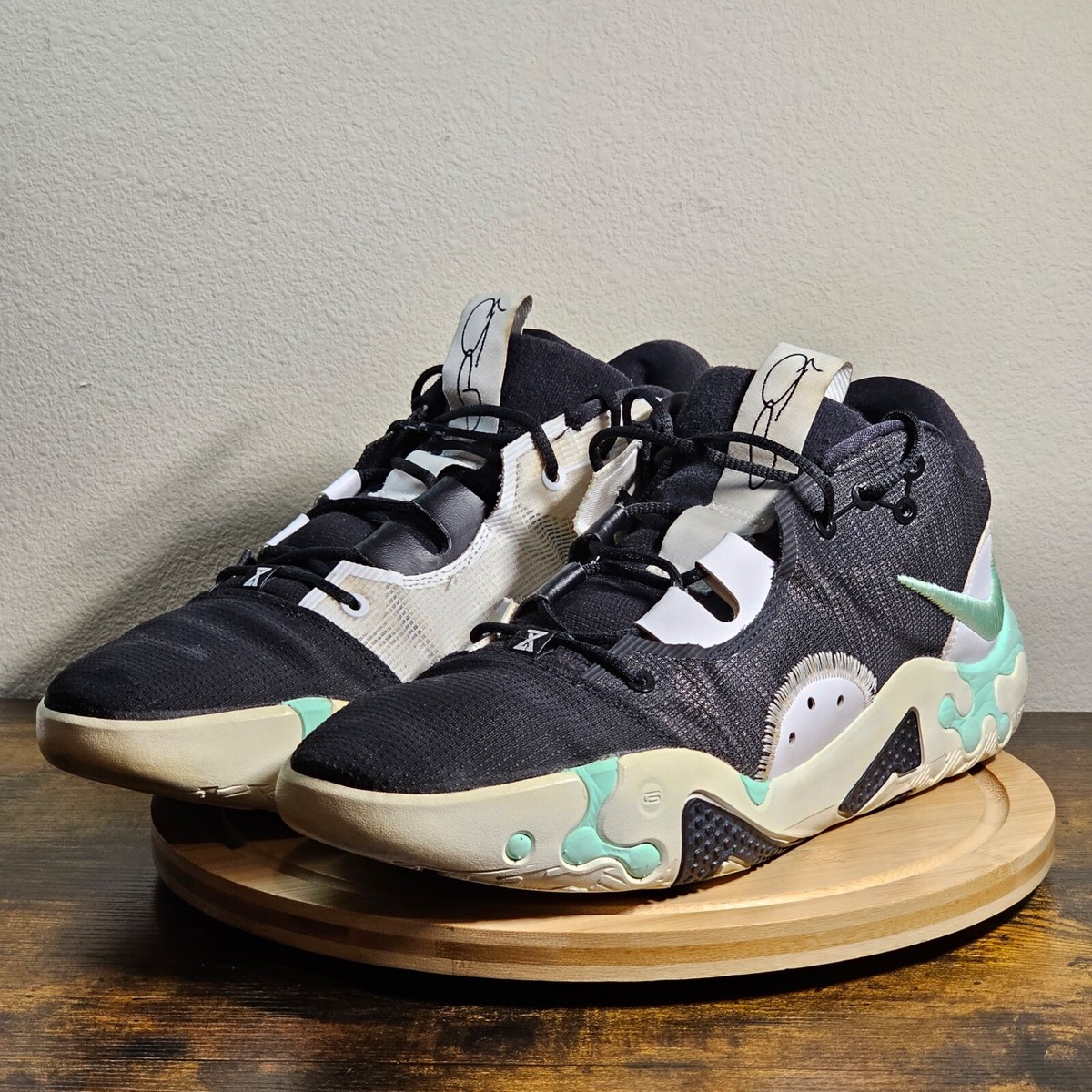 NIKE PG 6 - Fluoro- Barely used, no soles. Minor scuff. Size 13 Men’s. Nike PG 6 Fluoro - DC1974-100 | eBay main image 3
