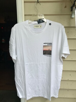 $29 abercrombie fitch softAF Short-Sleeve Graphic Tee WHITE size XL