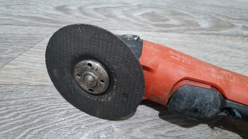 HILTI AG 150- A36 Cordless Angle Grinder Body Only - Picture 8 of 8