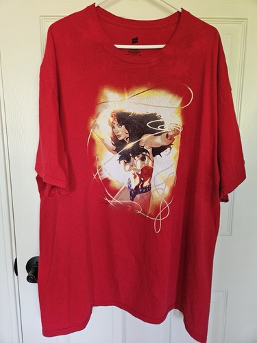 DC Comics Wonder Woman Erwachsene 2XL Größe T-Shirt Tee Graphitti Rot Kurzarm - Bild 6 von 6