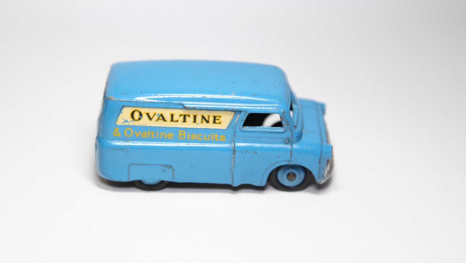 Dinky 481 Bedford 10 Cwt Van Ovaltine - Vintage Original 1950s Model thumbnail 3