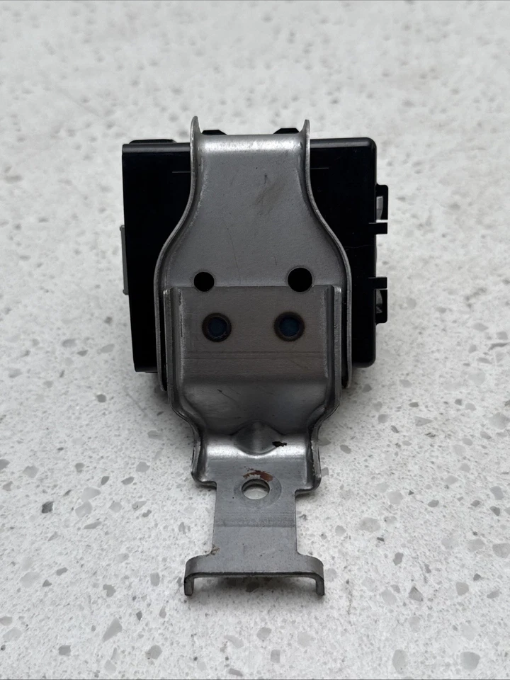 Honda Accord 2013-2017 unidad de puerta de enlace híbrida módulo de control OEM 166900-5130 Foto 2 de 4