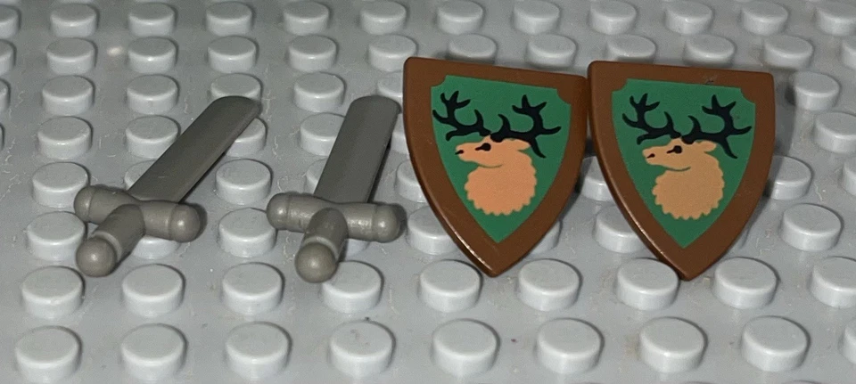 Lego 6079 Castle Dark Forest Fortress Set Vintage - Image 3 of 4