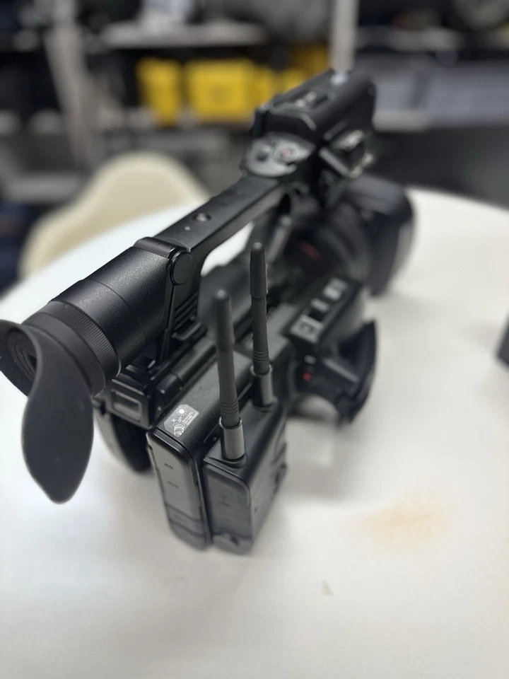 JVC GY-HC550E HD Camcorder Wie NEU - Bild 2 von 4