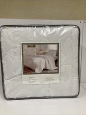 New White Peri Home Chenille Leopard Comfort Set Queen 3 Piece