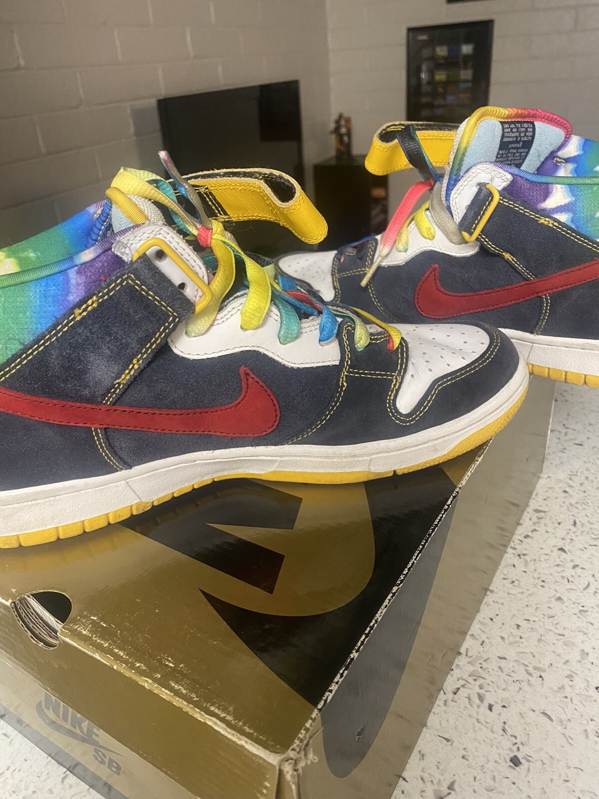 عمق أرسلت دعابة nike dunk mid sb tye 
