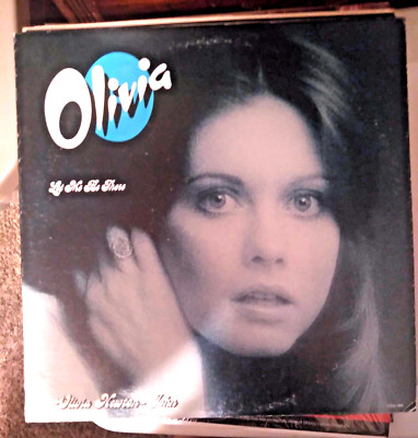 1973 MCA RECORDS PRESENTS OLIVIA NEWTON JOHN ''LET ME BE THERE'' VINYL RECORD