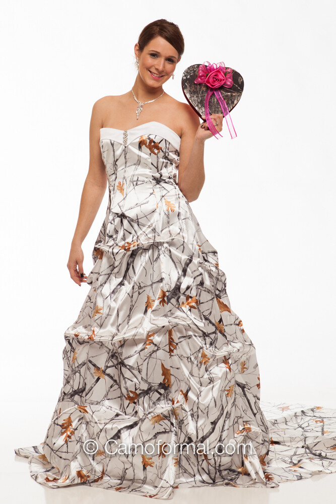 Snowfall High Low Camo Wedding Dresses White Camo Prom Dresses