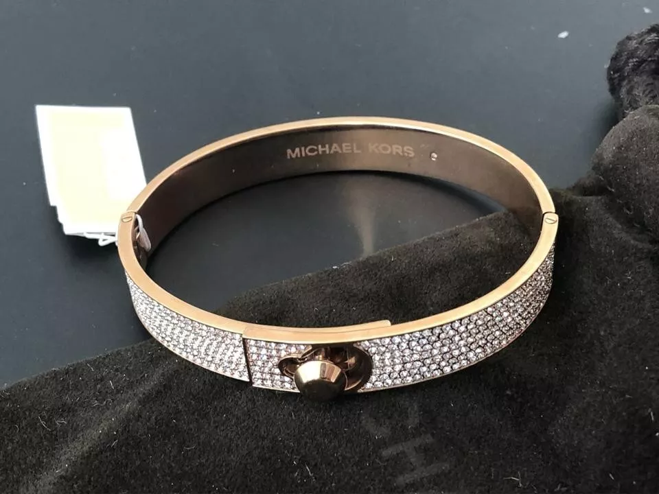New Michael Kors Crystal Pave Bangle Mkj4910791 Bracelet