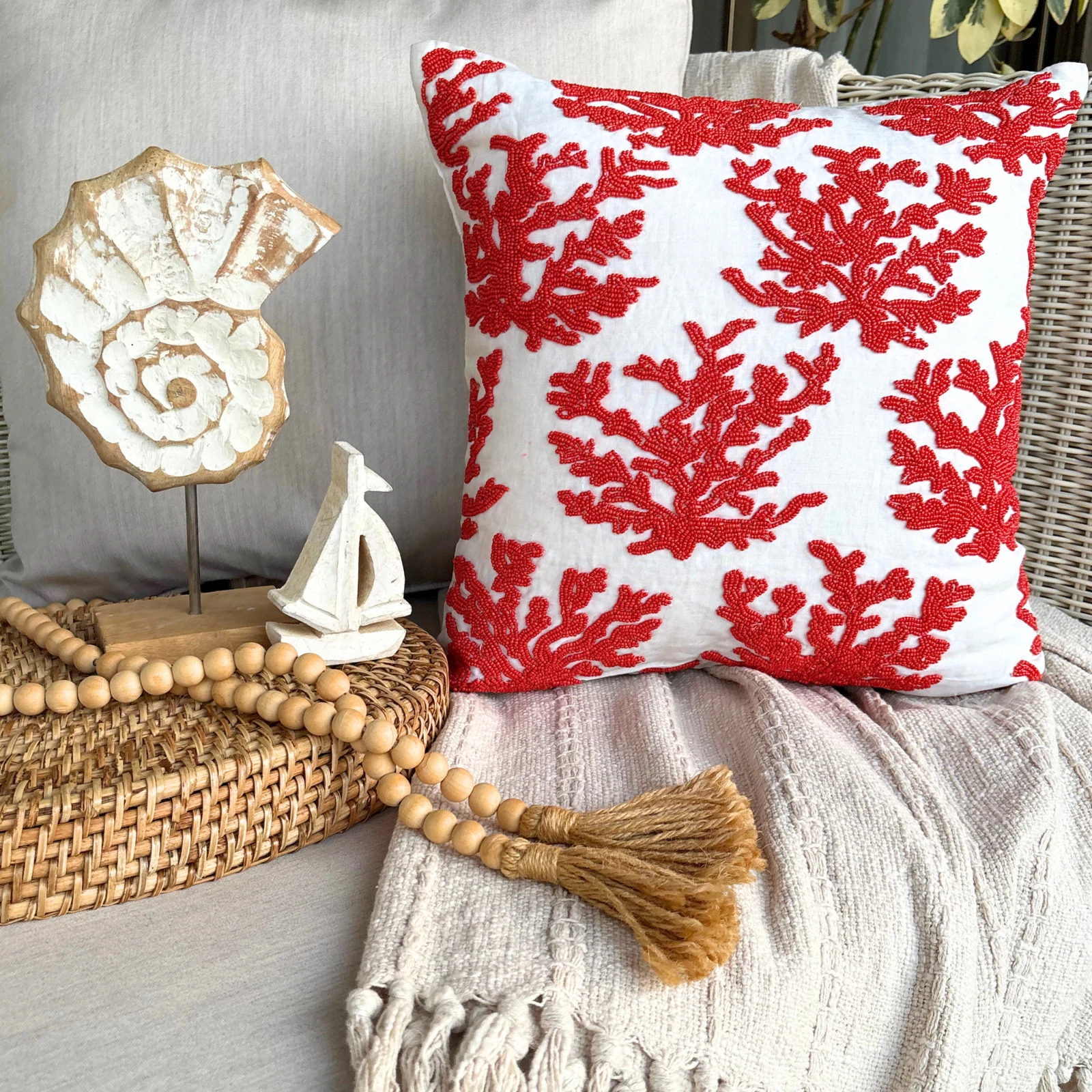 Cushion Case Red 16"x16", Square Cotton Corals Sea Weeds Beaded - Red Corals
Opens in a new window o