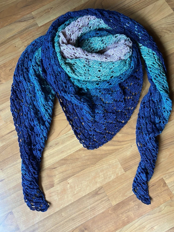 Gehäkeltes Tuch Dreieckstuch Handmade NEU Schal Stola XL - Bild 2 von 4