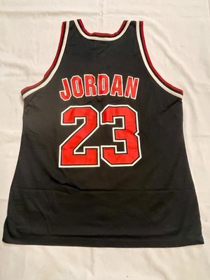 Vintage 90s Champion Michael Jordan #23 Chicago Bulls Jersey Mens