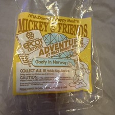 McDonald's Happy Meal Toys 1993 Mickey  Friends Epcot Center Goofy in Norway