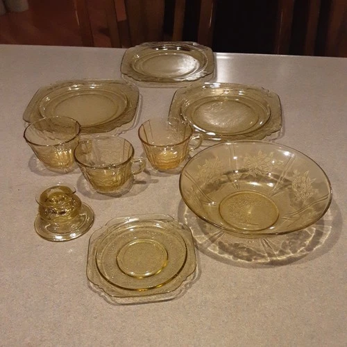 Set of 9 Vintage Federal Madrid Amber Yellow Depression Plates, Cups, Saucers