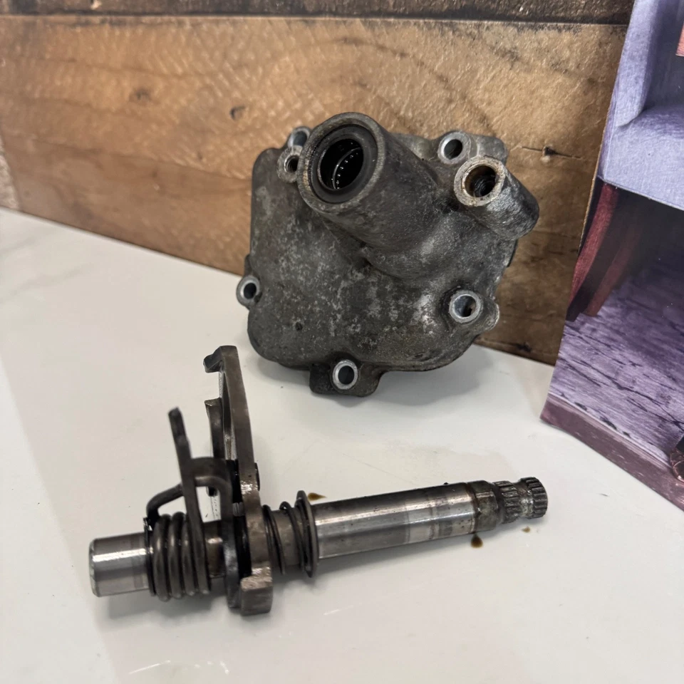 Cubierta del eje de la palanca de cambios del motor Busa 1999-2007 Suzuki Hayabusa GSX1300 gsx 1300 Foto 4 de 4