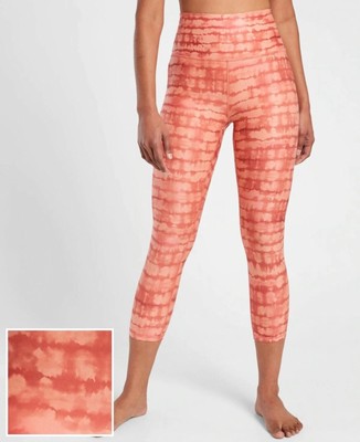 Athleta Elation Printed Capri Leggings Women's (S)    Tie Dye Stripe Used/Great