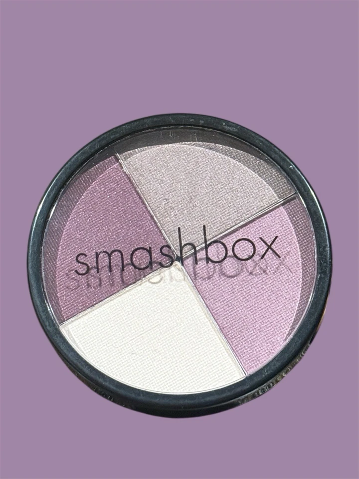 SMASHBOX Eye Shadow Quad Pressed Powder in CHARM 0.27 oz/ 7.6 g NEW - Image 2 of 4