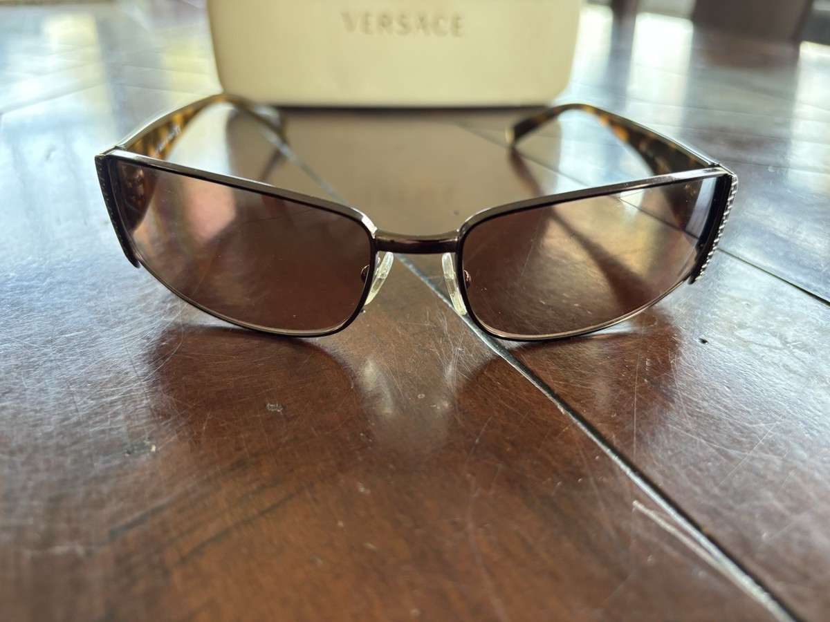 Versace Sunglasses Vintage Model 2021 1006/6U Brown Tortoise Frame