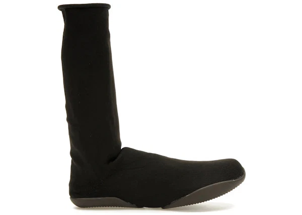 YEEZY Taglia 1 YZY Pods Nero YZYPODS BLK