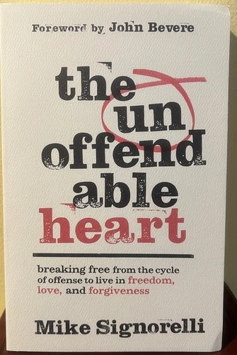 The Unoffendable Heart: Breaking Free From The Cycle of Offense VERY GOOD - product listing photo