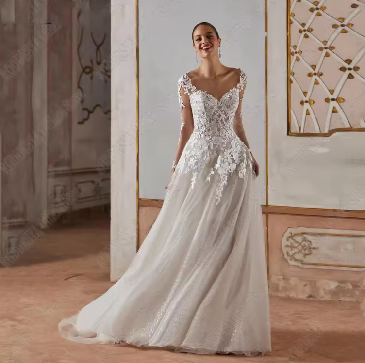 sparkly backless wedding dress Sweetheart Long Sleeves Applique A-Line Bride This elegant Sparkly Tulle Baby Girl Dress For Special Occasion Can anyone give me Size:US20W