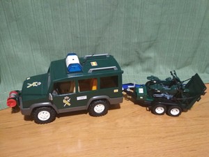 todoterreno policia playmobil