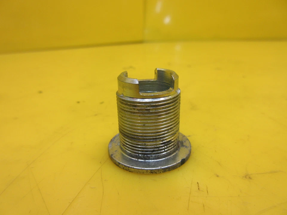 OEM 2010 YAMAHA RS VECTOR LTX GT APX NYTRO VENTURE MOTOR PARAFUSO DE AJUSTE - Imagem 2 de 4