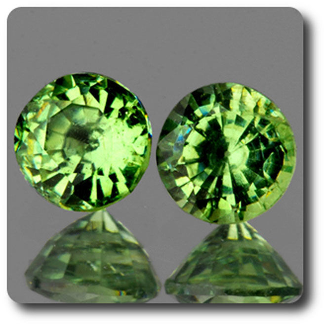 Grenat Démantoïde 0.85 Ct – Russie – Ovale Vert/jaune – Naturel