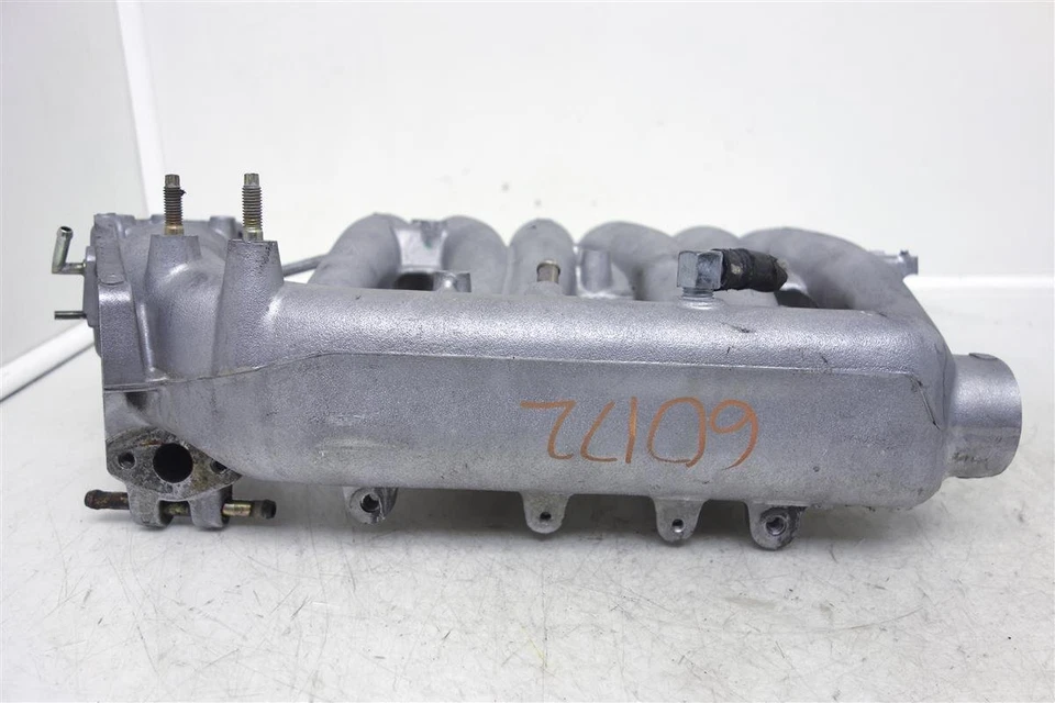 Colector de admisión de aire Infiniti I30 1996-1997 14010-40U00 Foto 4 de 4