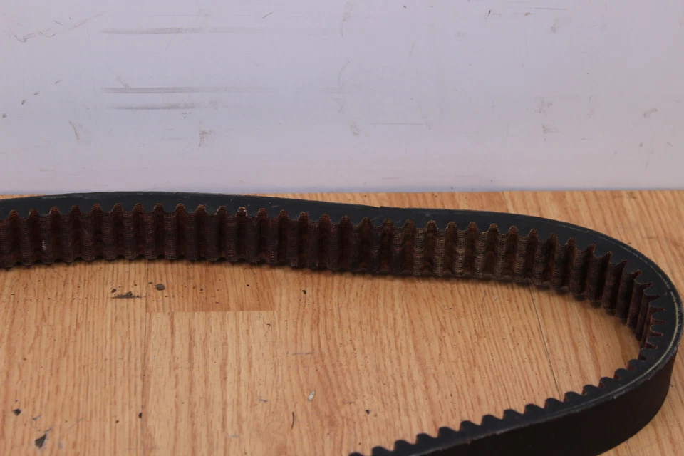 Ремень сцепления 1994 POLARIS 440 SKS  - Изображение 4 из 4