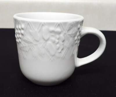 Vintage Gibson Everyday China Coffee Tea Cup Mug White Raised Fruit  Tall