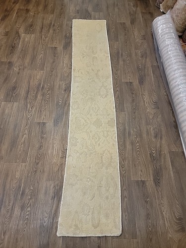 Runner 9ft 5 Inches By 1 Ft 8 Inches Stone Or Beige Color Hand-Knotted