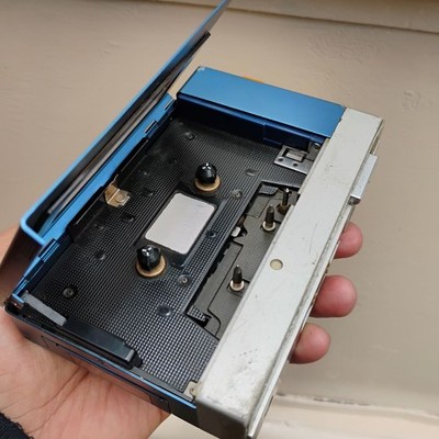 Sony TPS-L2 Walkman Cassette Player Serviced Fully Working D | eBay