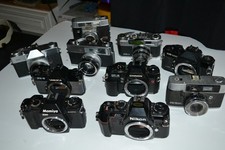 35 MM CAMERA BODIES AND LENSES LOT VARIOUS BRANDS FOR PARTS PHOTOGRAPHY PICTURES