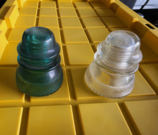 Hemingray O-4 Glass Insulators Lot of 2 Made in USA Aqua & Clear