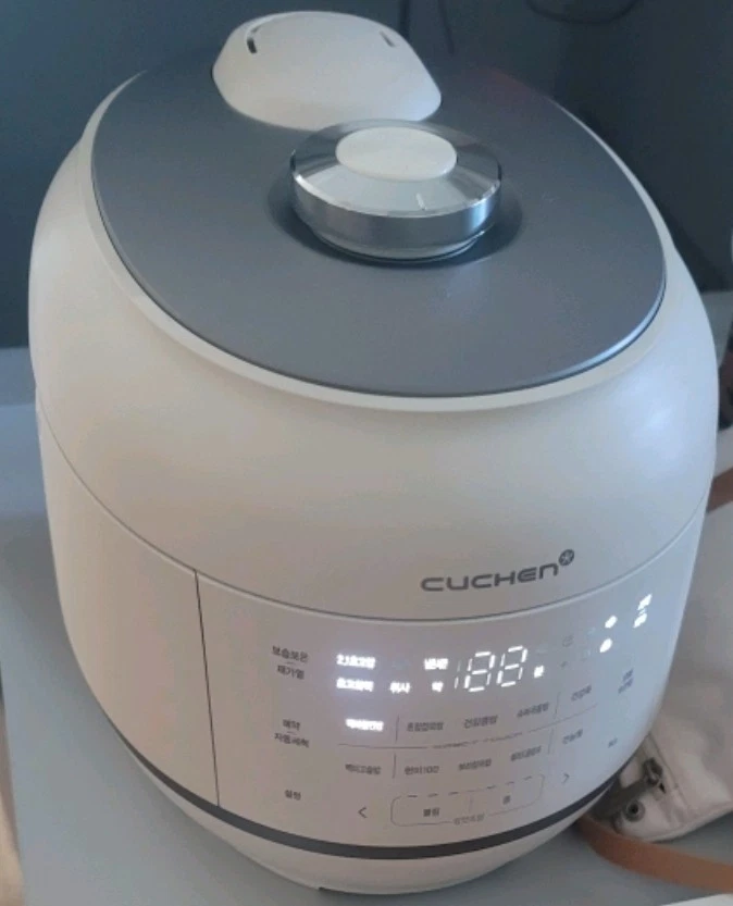 CUCHEN / IH rice cooker / CRT-RPK0640I / for 6 people / 220V / EU PLUG