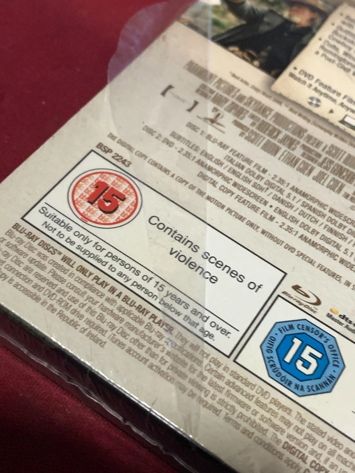 True Grit Limited Edition Triple Play HMV Blu Ray Exclusive Steelbook - New - Image 3 of 4