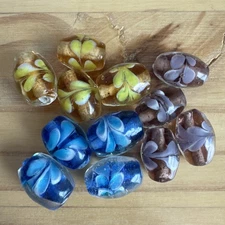 12 GOLD BLUE PURPLE FOIL WITH FLOWER  OVAL LAMPWORK GLASS BEADS- 18mm- jewelry