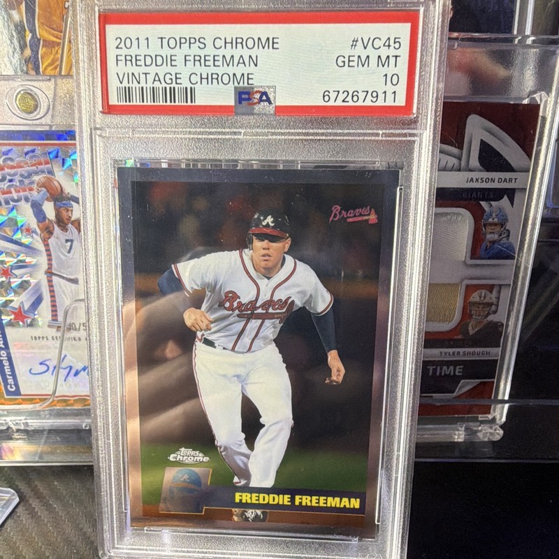 Topps 2011 Chrome Freddie Freeman Vintage Chrome RC #VC45 PSA 10