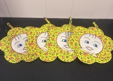 Vintage Handmade Flower Face Potholders Hot Pads Set of 4 Yellow Floral Retro