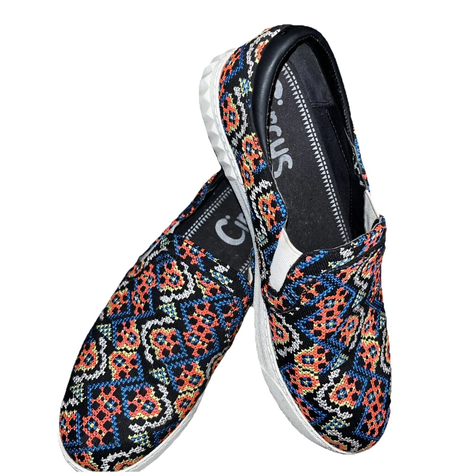 Sam Alderman Circus Design MulticolorEmbroidery T… - image 7