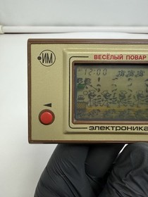 RARE VINTAGE SOVIET  MERRY COOK USSR  CHEF CATCH ELEKTRONIKA GAME & WATCH