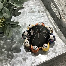 Honbay Chinese Traditional Style Black Needle Pin Cushion With 8 Kid Design